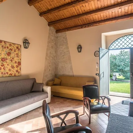 1 Bedroom Lovely In *